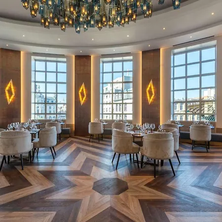 Szálloda Radisson Blu Hotel, Centre